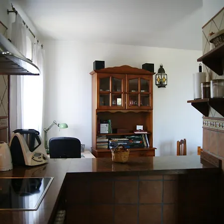 Casas Del Monte Valverde (El Hierro)